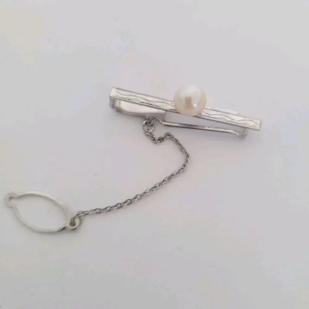 Silver Tone Tie Bar Clip Stick Clasp With Chain Faux Pearl Unbranded Small Short